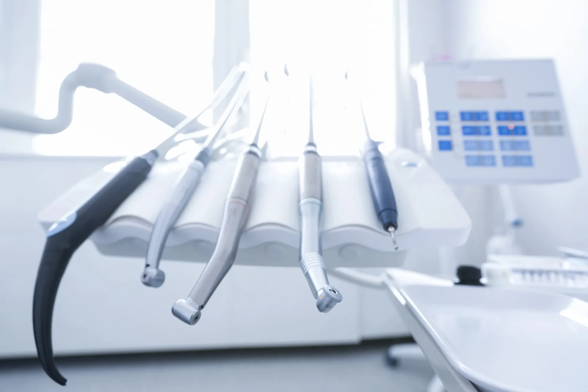 root-canal-cary-nc-dental-instruments-for-treatment